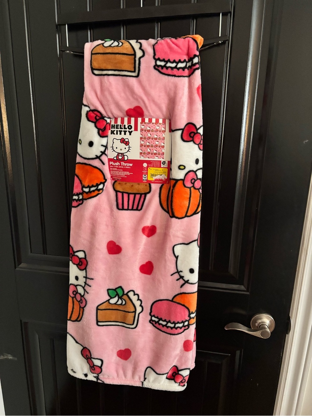 Hello Kitty Pink Dessert-Print Plush Throw